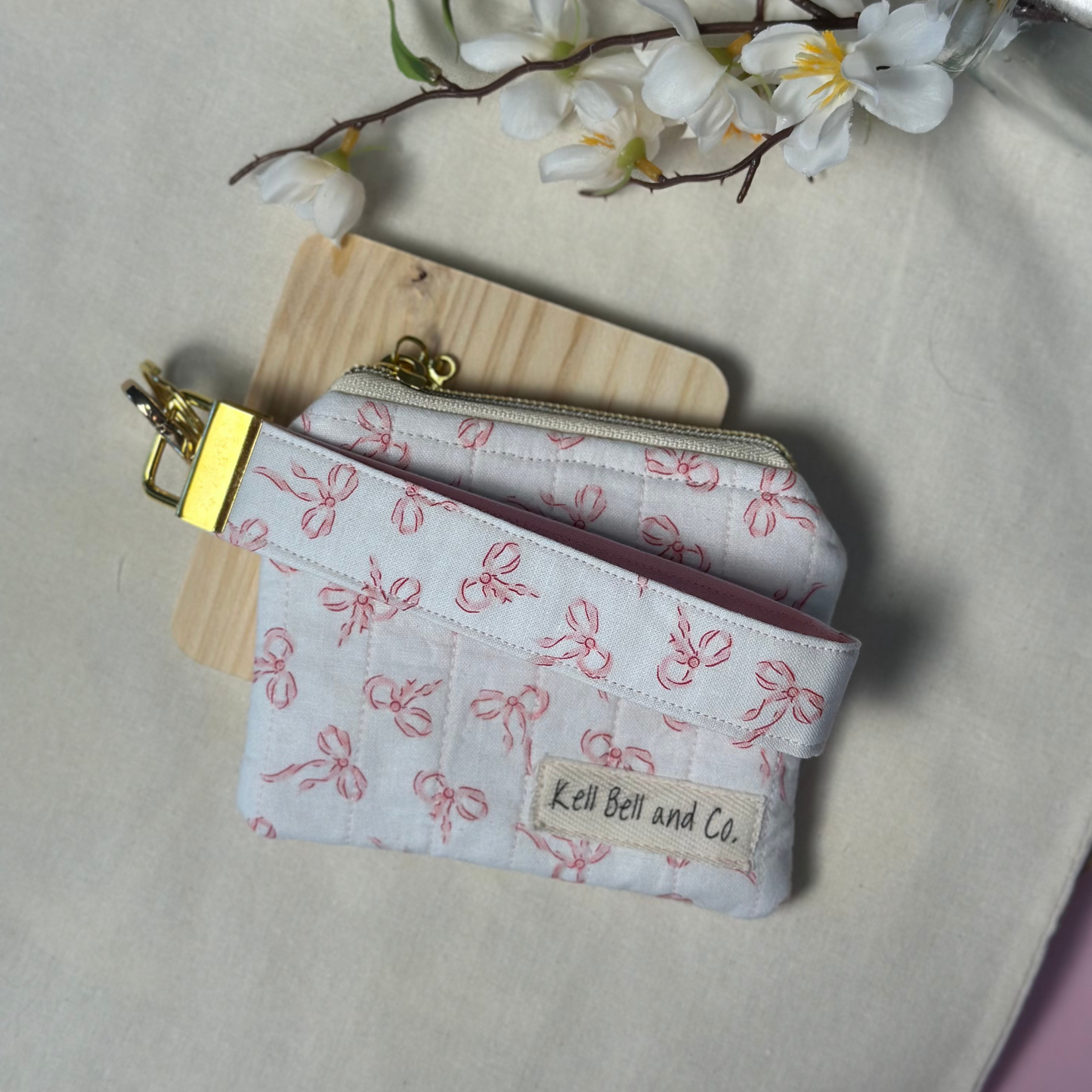 Bows Wristlet