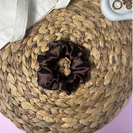 Classic Scrunchie | Midnight Mocha