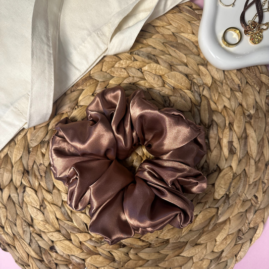 Cloud Scrunchie | Cinnamon Swirl