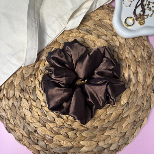 Cloud Scrunchie | Midnight Mocha