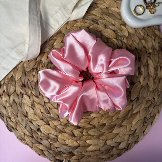 Cloud Scrunchie | Pink Champagne