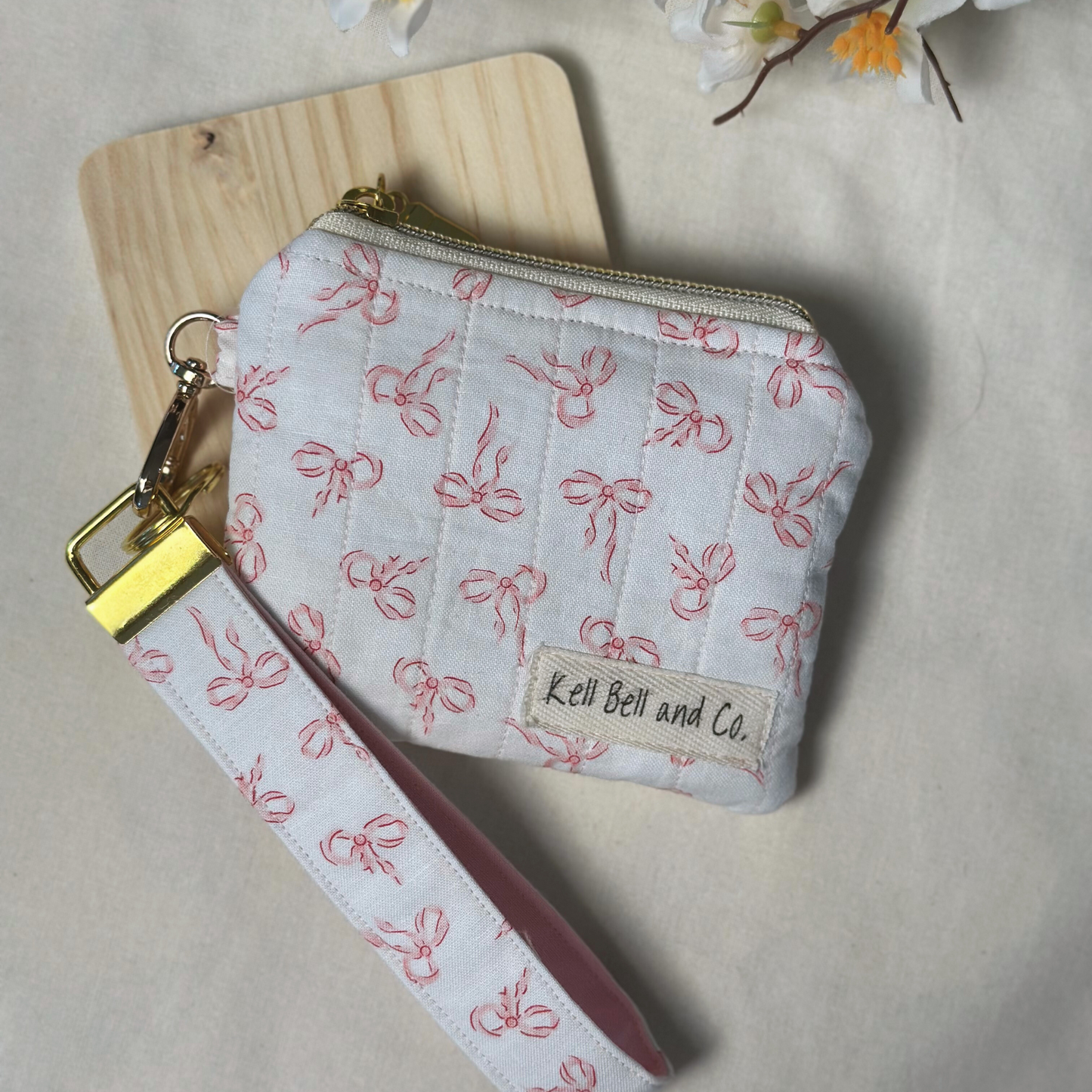 Bows Wristlet