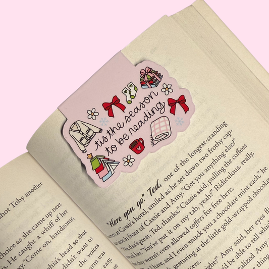 ’Tis the Season to Be Reading